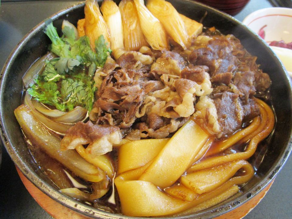 伊達の美学が育んだ牛たんと四季を彩る東北グルメの伝統